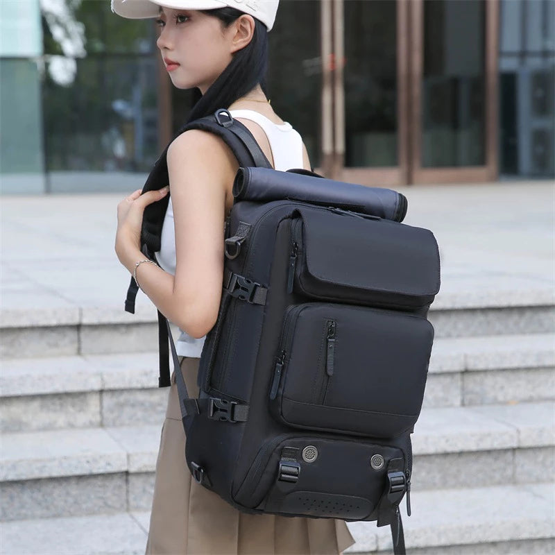 Mochila Multifuncional Impermeável Alpha Gear® – 30L com USB e Compartimento para Notebook